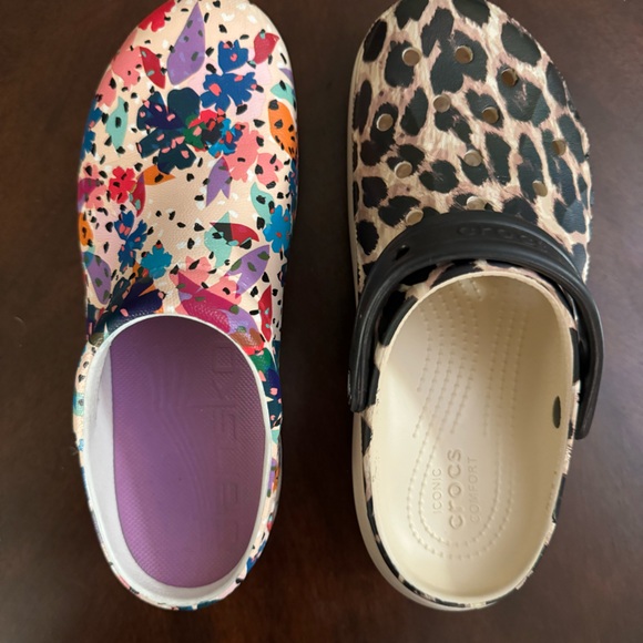 Women’s Size 8 Leopard Print CROCS - Picture 13 of 14